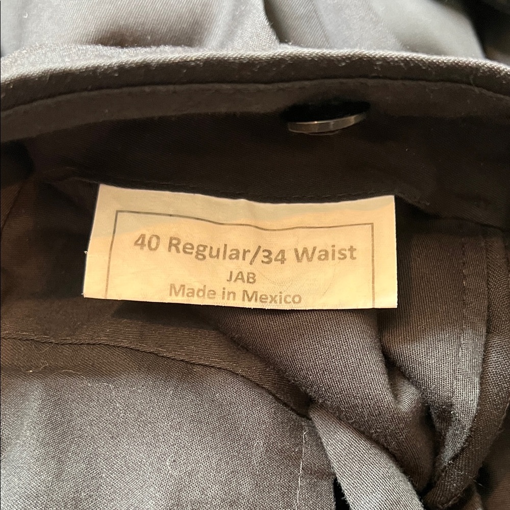 Jos. A. Bank Elegant Black Tuxedo Jacket - Picture 6 of 7